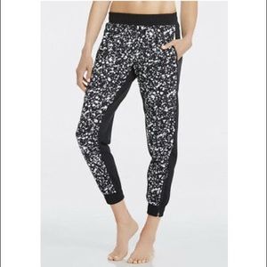 Fabletics jogger Capri